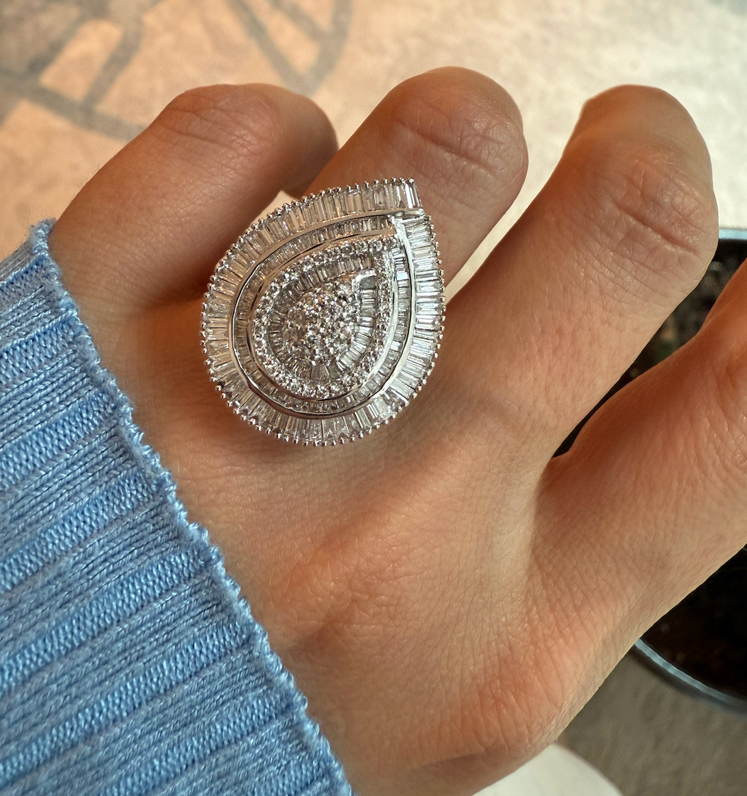 Ring met baguette diamanten
