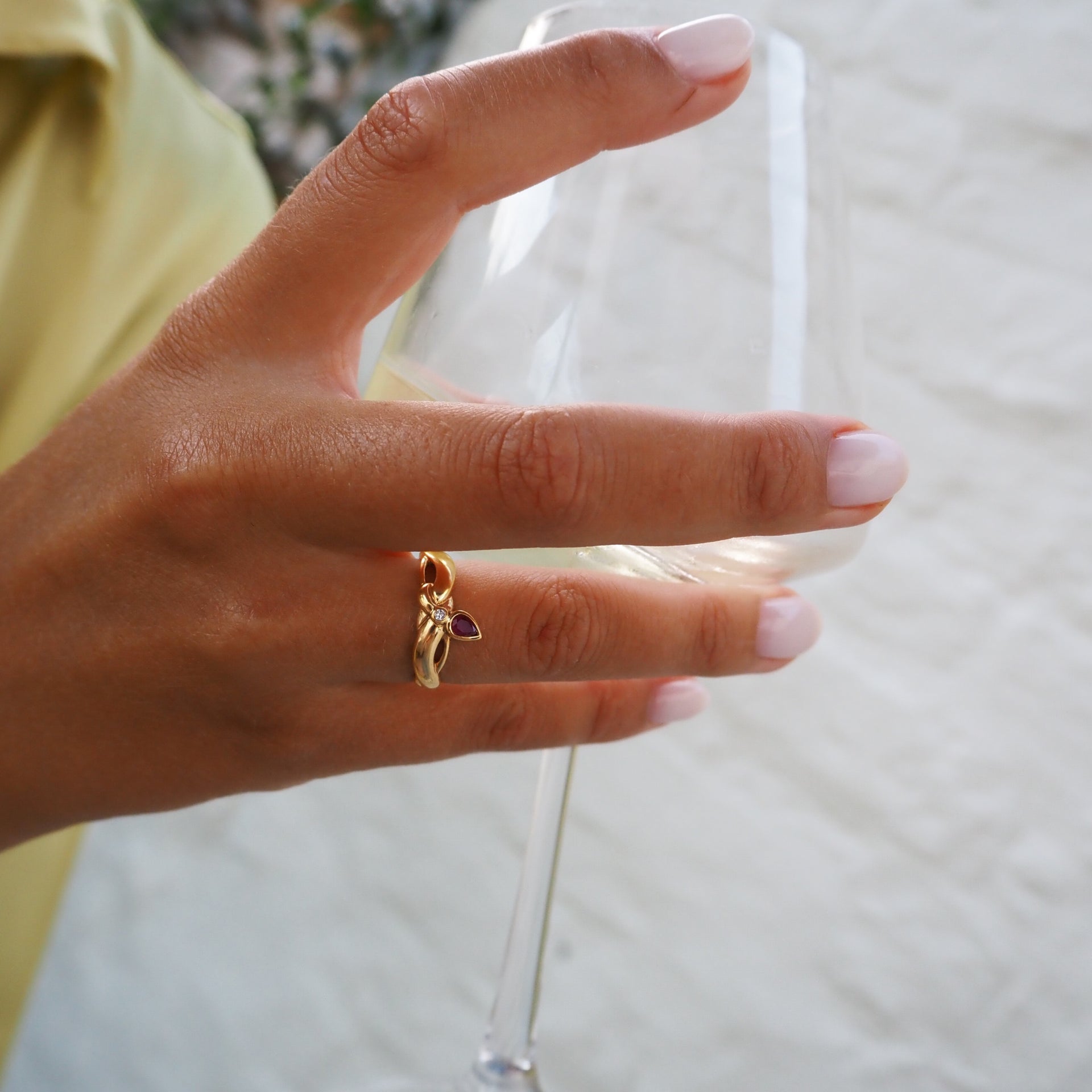 Ring met peer robijn