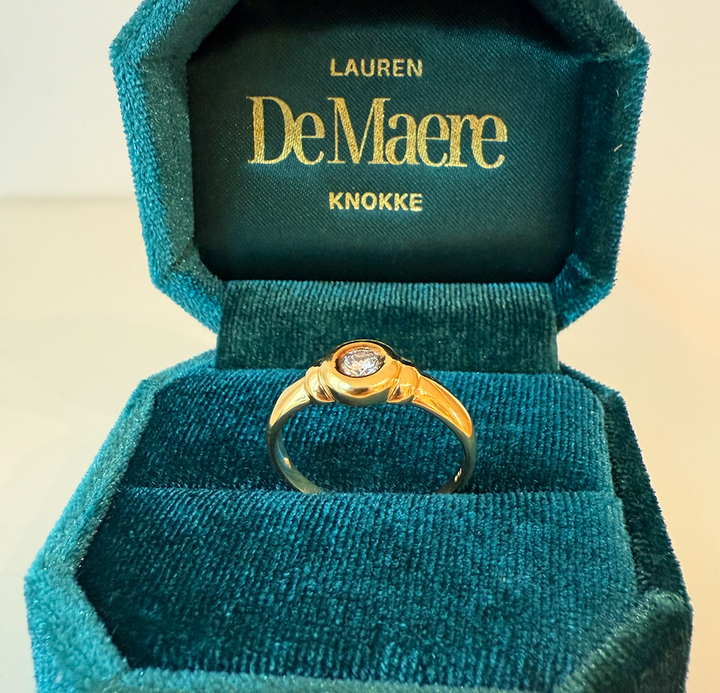 Geelgouden ring met diamant
