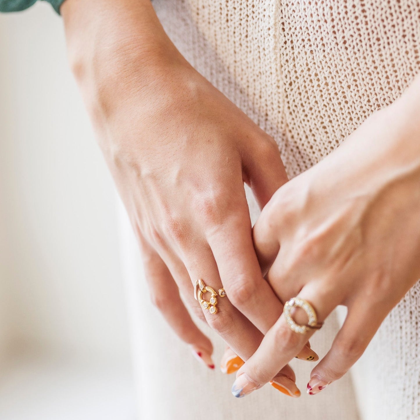 Yellow & white brilliant ring - La Trouvaille