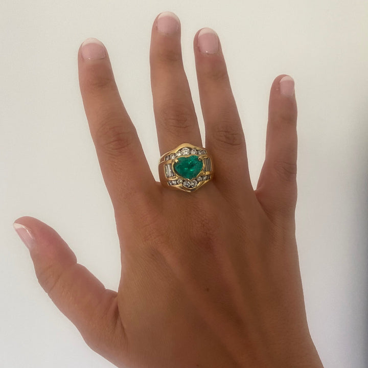 Green heart ring - La Trouvaille