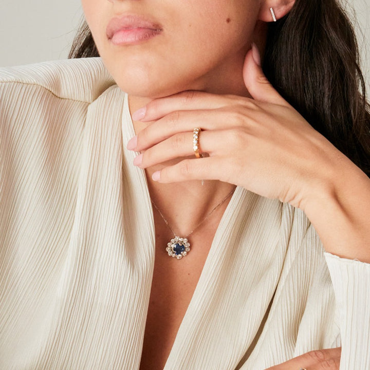 Saffier ketting met diamant