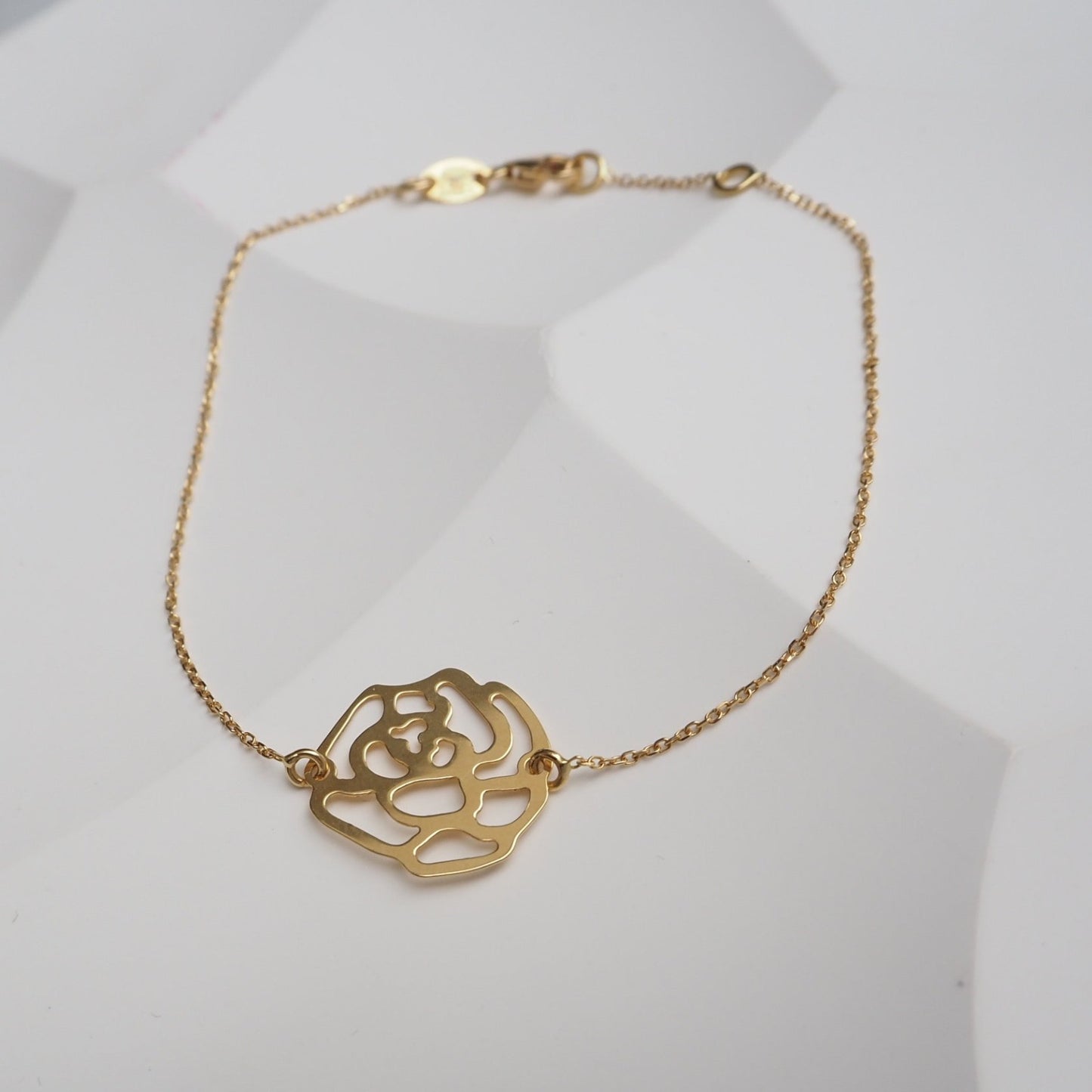 Flower golden bracelet