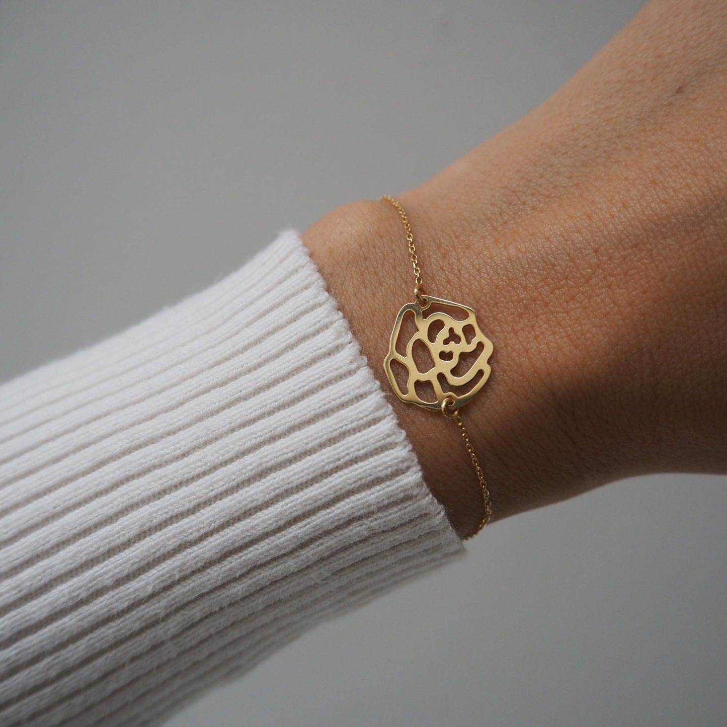 Flower golden bracelet