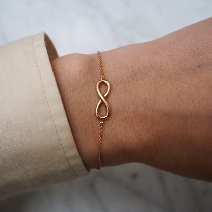 Rosé infinity bracelet