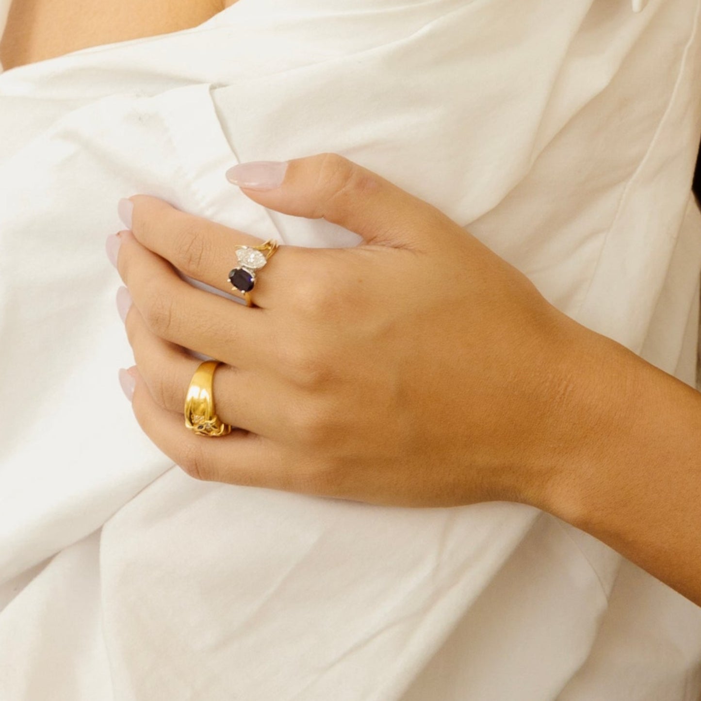 Sapphire marquise ring