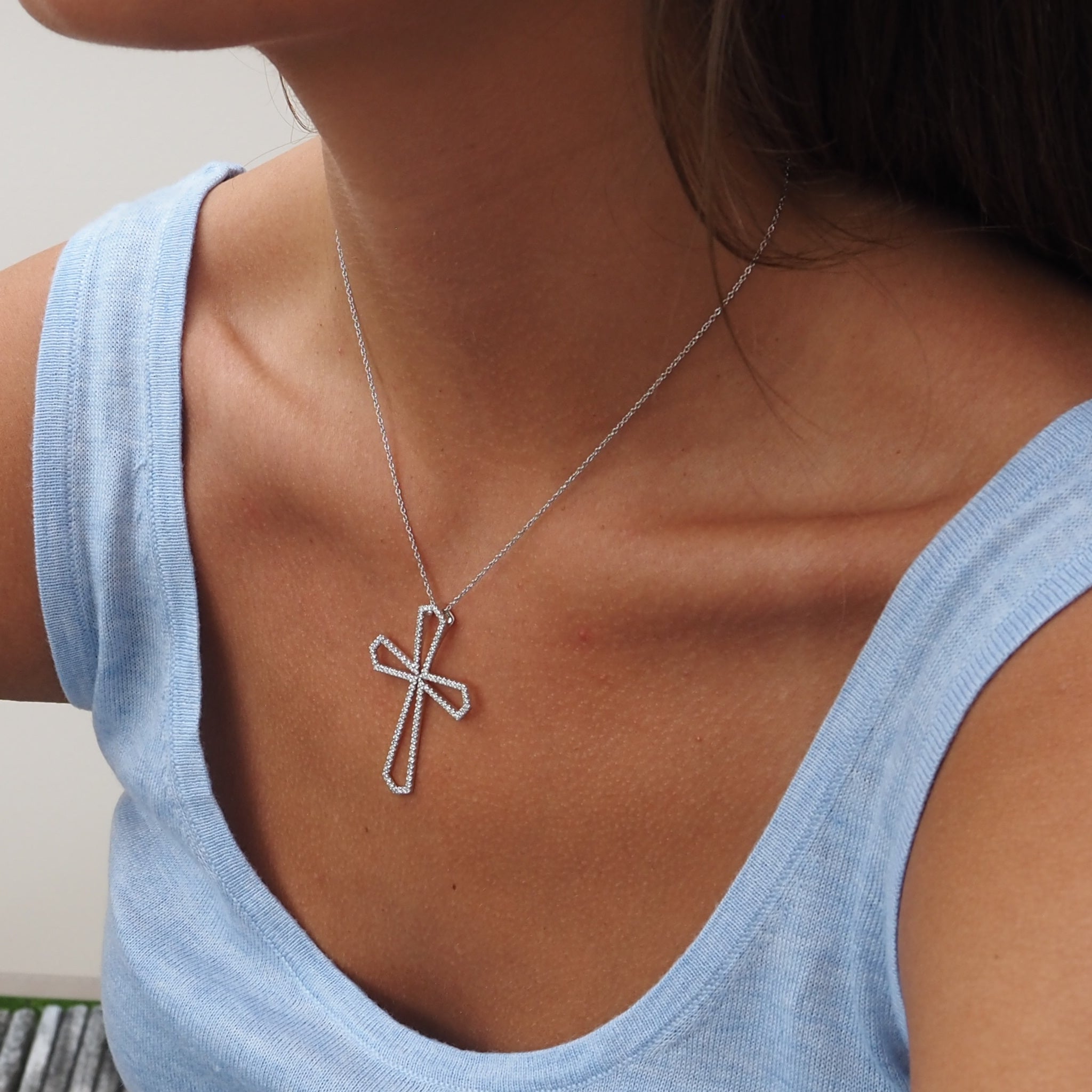 diamanten kruis hanger