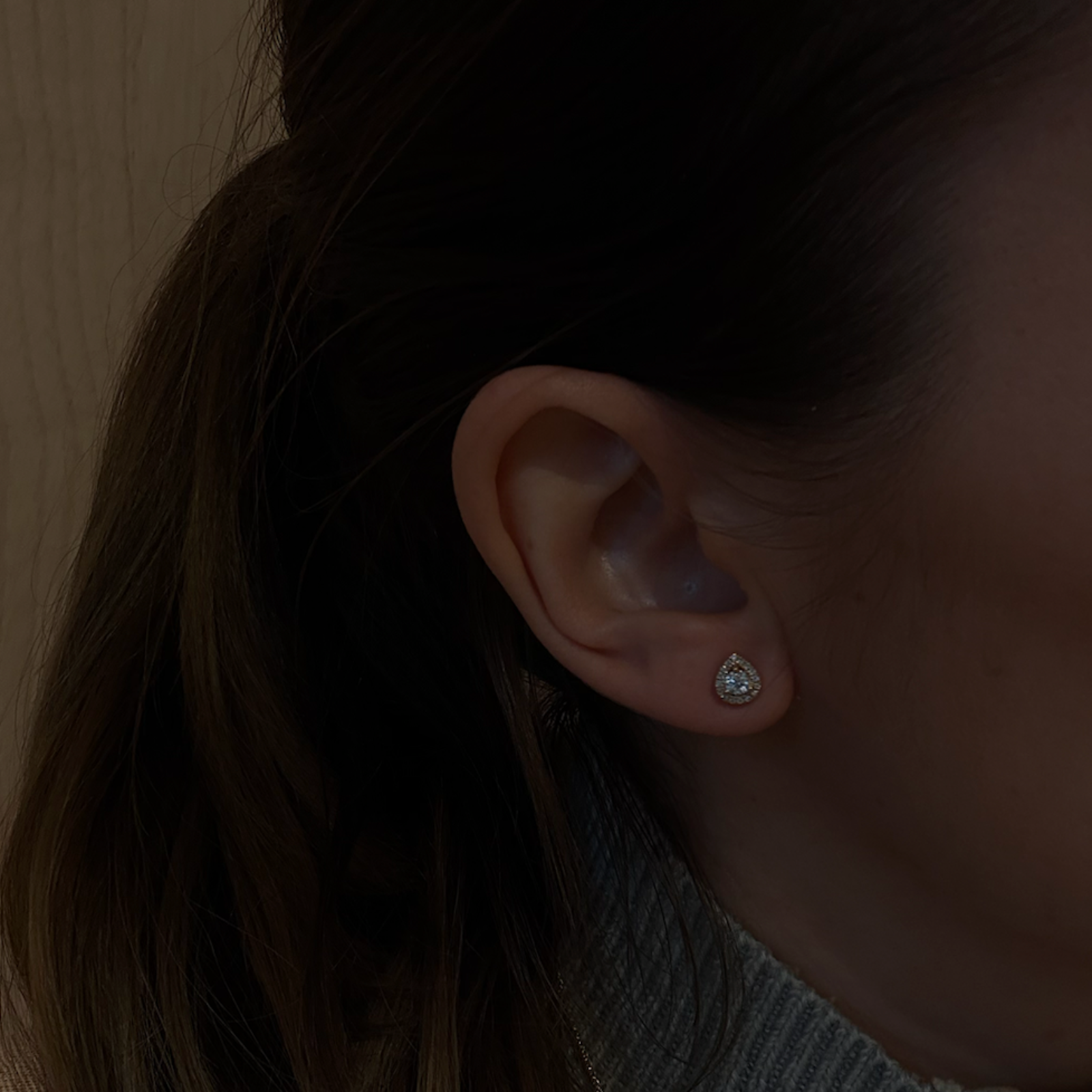 Oorbellen in peervorm geelgoud