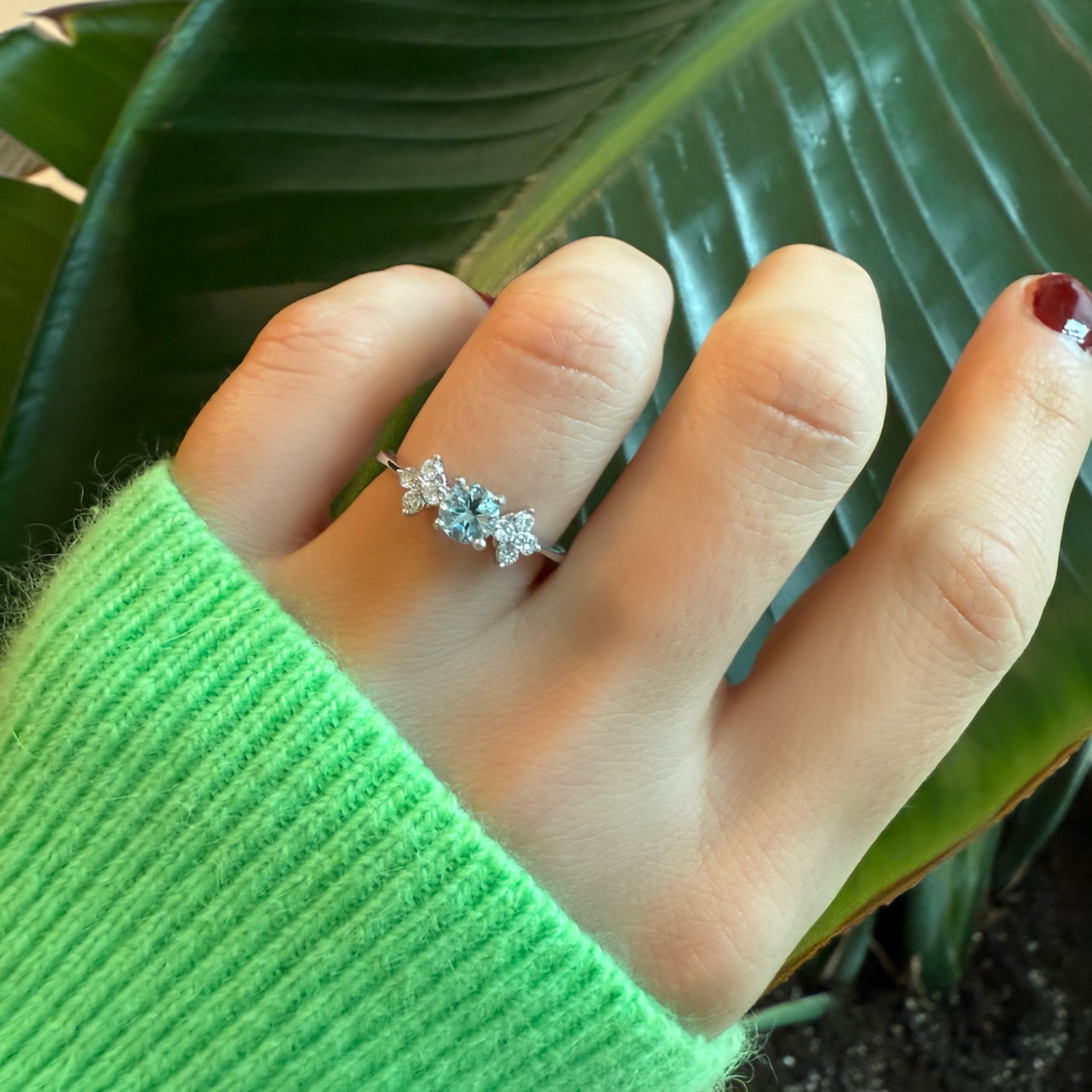 Ring met aquamarijn en diamant