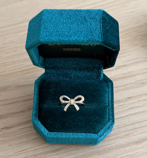 Ring met strikje