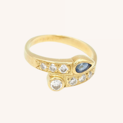Sapphire & diamonds ring