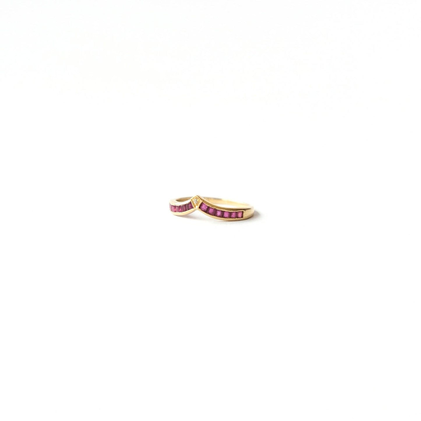 Rubies tower ring - La Trouvaille