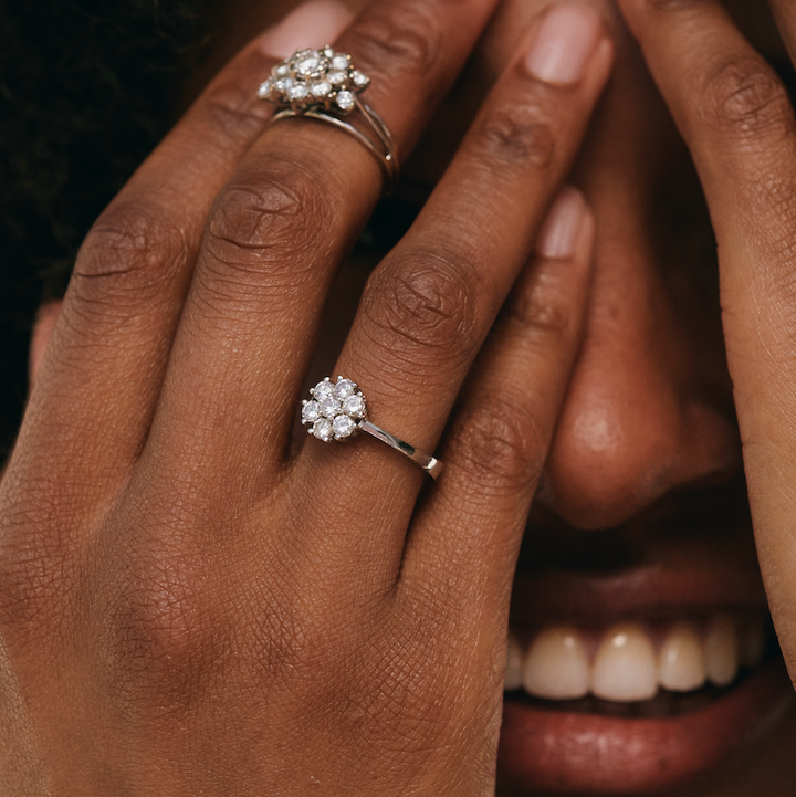 White bucket ring - La Trouvaille